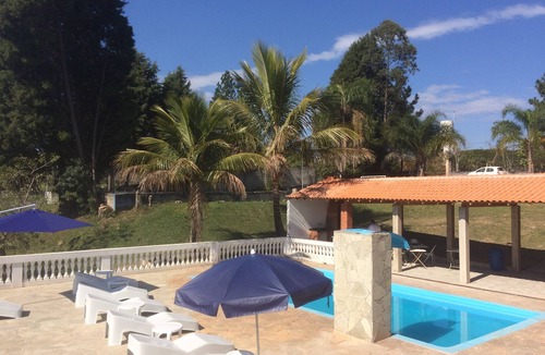 Itu House | Wonderful Villa w/2 Suites + 3 Bedrooms w/Pool and Barbecue with Advance