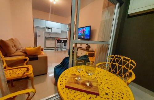 Sao Carlos Apartment | ZEUS - MODERNO COM WIFI, melhor Localização,máx 4