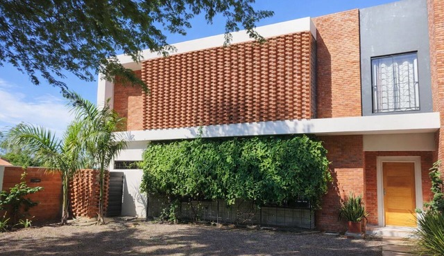 12 Guest House Spacious: Quincho Swimming Pool Games