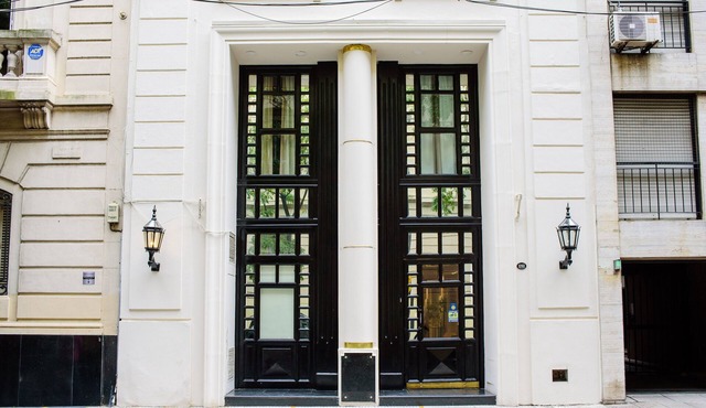 1253 Recoleta Small Hotel