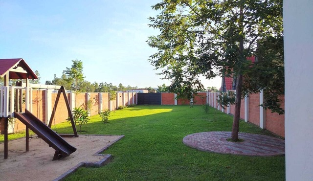 17 Guest House Spacious: Quincho Swimming Pool Games