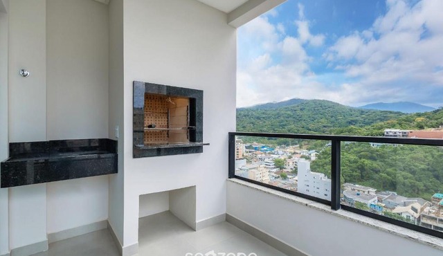 2BR Apt w/balcony near the sea MTS1503