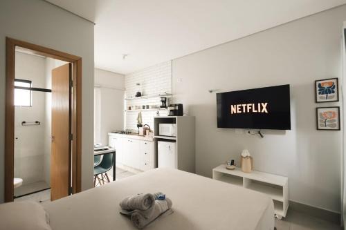 5- Functional studio near UEL and NEY BRAGA