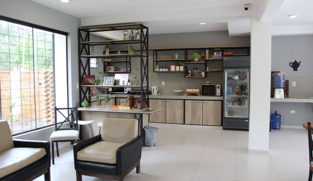 6 Guest House Spacious: Quincho Swimming Pool Games