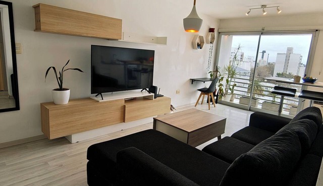 A cozy, modern, and very bright apartment. in La Plata