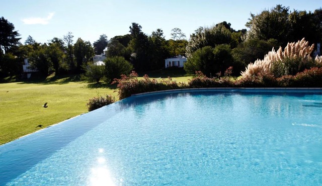 Acacias Country Club