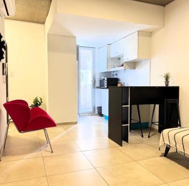 Alem Apartamento