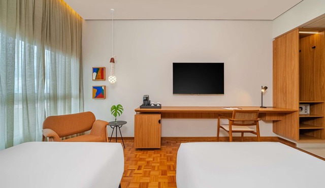 Almenat Embu das Artes, Tapestry Collection by Hilton