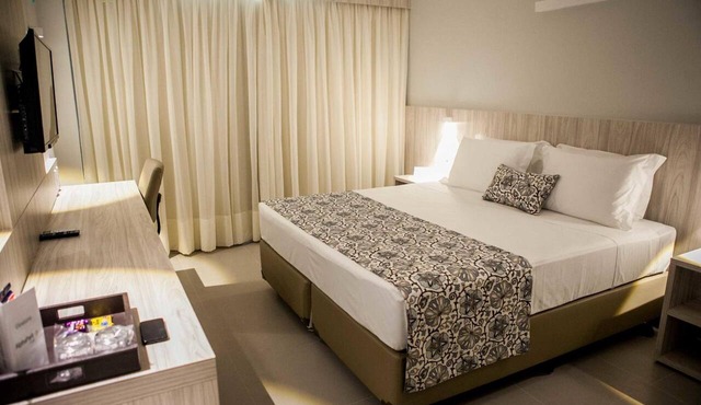 AlphaPark Hotel