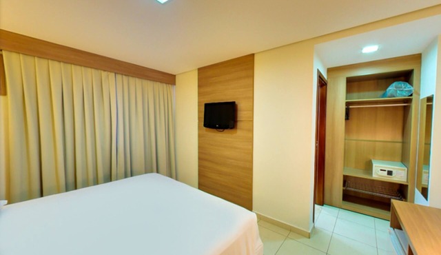 Amazon Plaza Hotel
