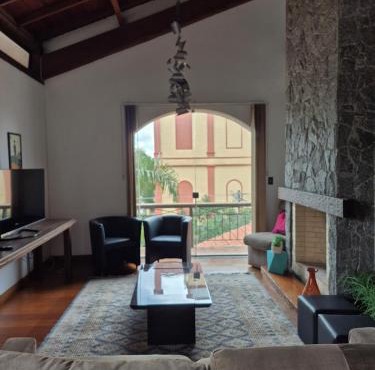 Apartamento ao lado do Shopping Lamérica