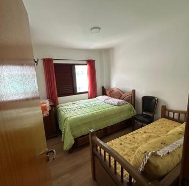 Apartamento cobertura com piscina em Praia Grande in Praia Grande