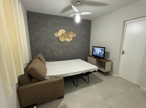 Apartamento em Bertioga - Recém-reformado - Térreo - Garagem - 6 hóspedes in Bertioga
