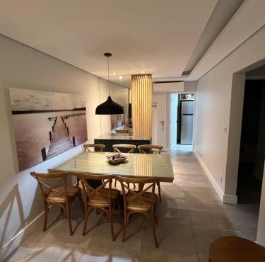 Apartamento Impecável Completo próximo à praia com Barco Opcional in Guarujá