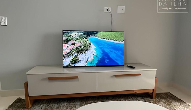 Apartamento Varanda e Churrasqueira Pé na Areia PG in Praia Grande