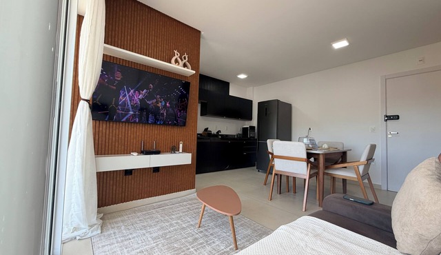 Apartment in Camboriú, sleeps up to 8 people.