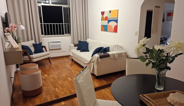 Apartment with panoramic views of Sugarloaf Mountain and the sea. in Rio de Janeiro