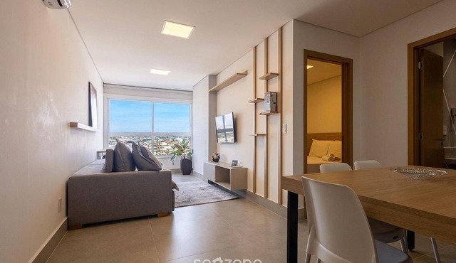 Apt. in Condo. w/Pool & City View GRLA1202