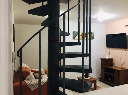 Apto Duplex confortável a apenas 2 km do Capivari in Campos do Jordao