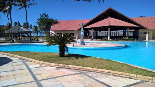 Aquaville Resorts 3km Beach park
