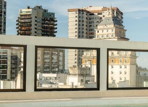 Argenta Tower Hotel & Suites