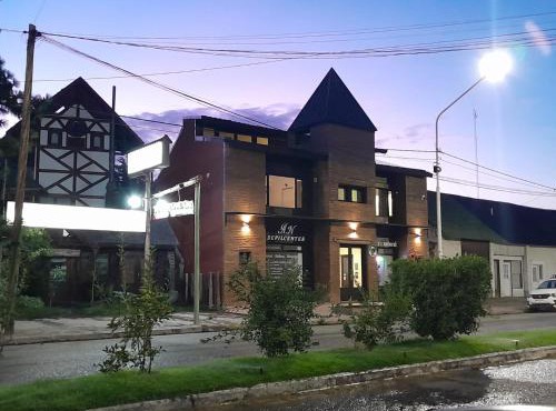 ARWEN Suites 1