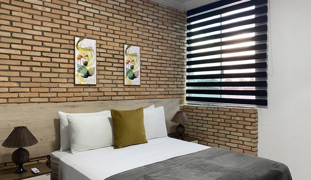 B & A Suites Inn in Anapolis
