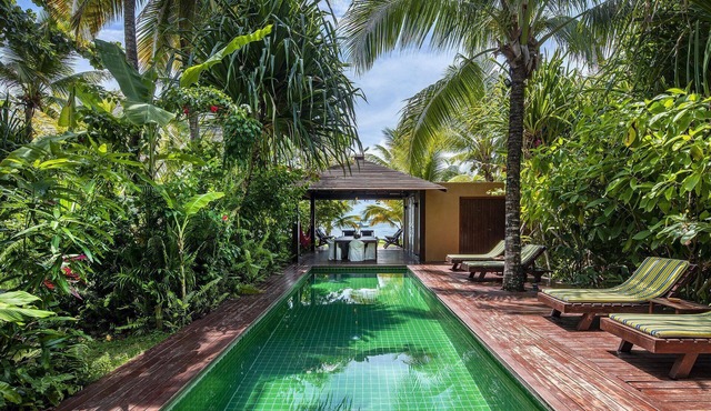 Bah308 - Colonial Mansion in Marau