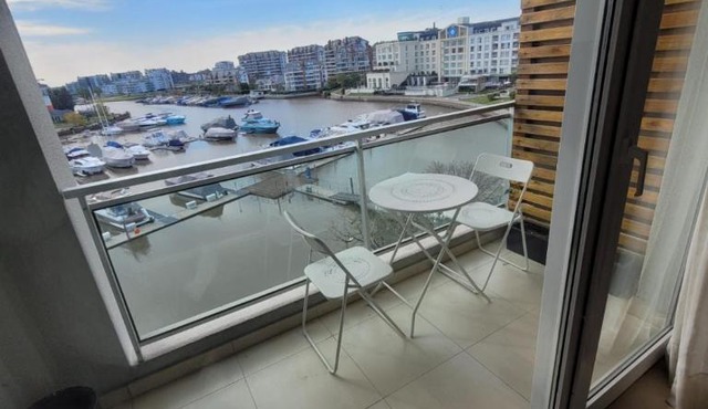 Bahia Nordelta Loft apart Departamento temporal con vista al rio in Benavídez