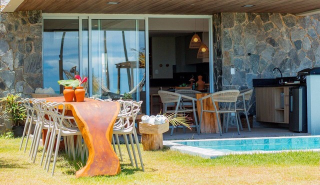 Beachfront house at Marceneiro Beach, Milagres in Praia do Marceneiro - Milagres