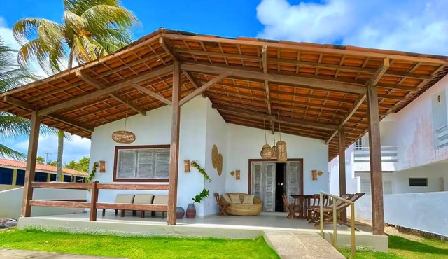 Beachfront property in gated community, Casa Caju Praia Azul