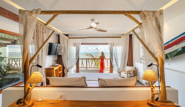 Beachfront retreat in Preá, with pool, rooftop, massage room and gym.