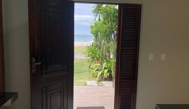 Beachfront studio with a beautiful view of the ocean. in CE