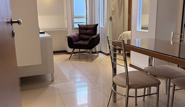 Beautiful and cozy studio apartment in the southwest, close to the South and North wings