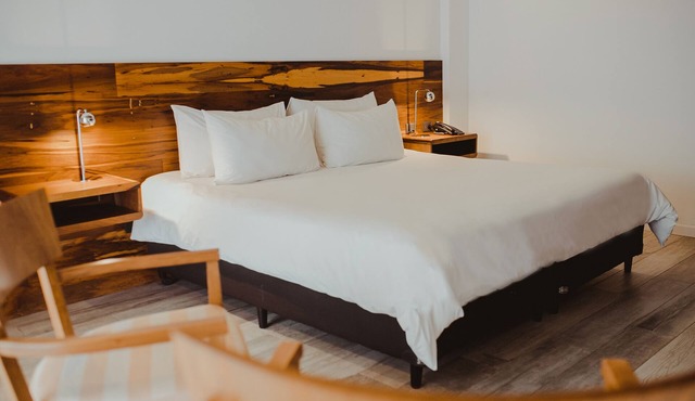 Boutique Stay near Sarmiento Park (1.4 Mi) | Heated Indoor Pool, Free Breakfast