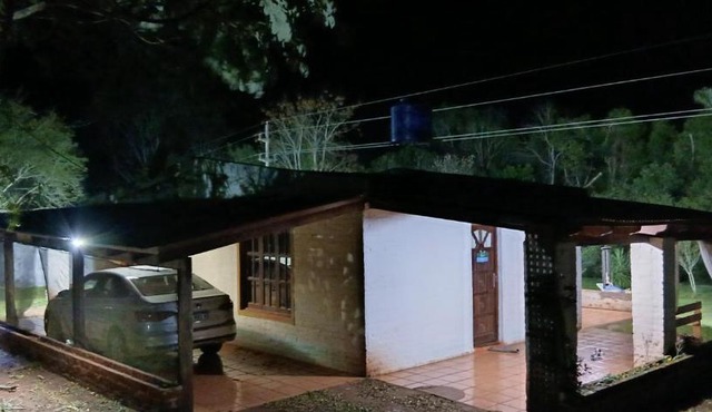 Cabaña Familiar con arroyo sobre Ruta 12 Santa Ana