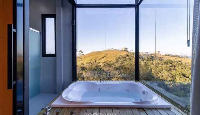 Cabana jacuzzi e vista montanhas VST031