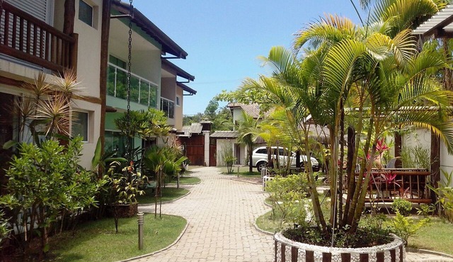 Camburi Condominium House - Accommodates 11 people