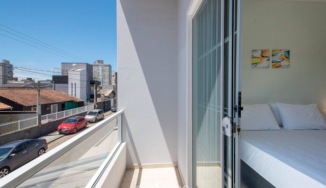 Casa 2Q c/churrasq. 600m orla MCA0609 in Picarras
