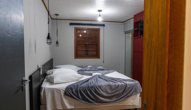Casa 3 Suítes, Piscina e Churrasqueira