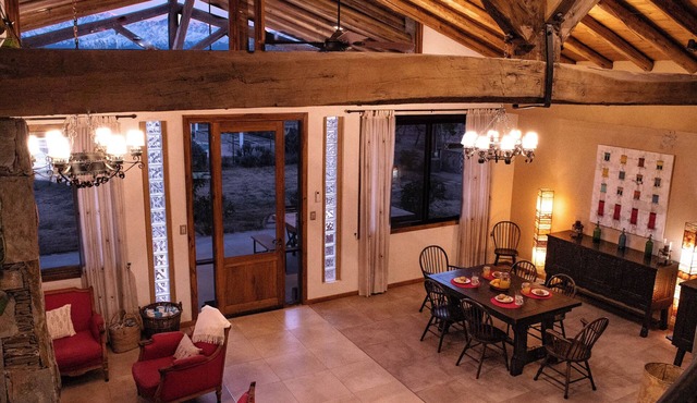 Casa Alegria 3 bedroom with pool and mountain views in Valle de Uco, Mendoza