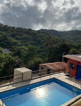 Casa amarela Recanto Doce Lar