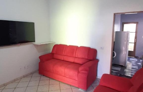 Casa ampla central