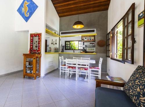 Casa c 3 quartos e Piscina na Praia de Boiçucanga
