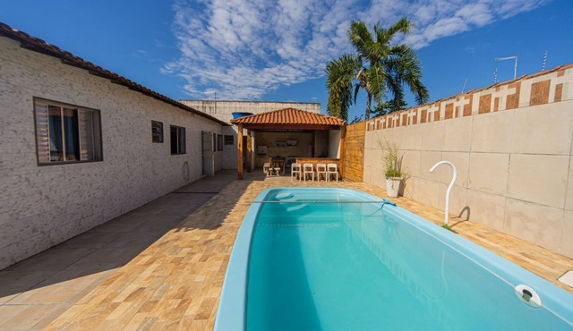 Casa com Piscina a 5 minutos da Praia das Gaivotas in Itanhaém
