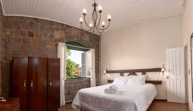 Casa de Pedra Mena Kaho