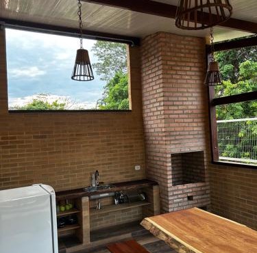 Casa de terra extended in Alter do Chao