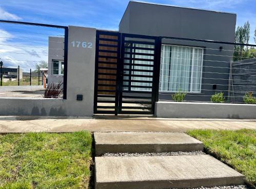 Casa del Alto, impecable, 3 dormitorios, 2 baños