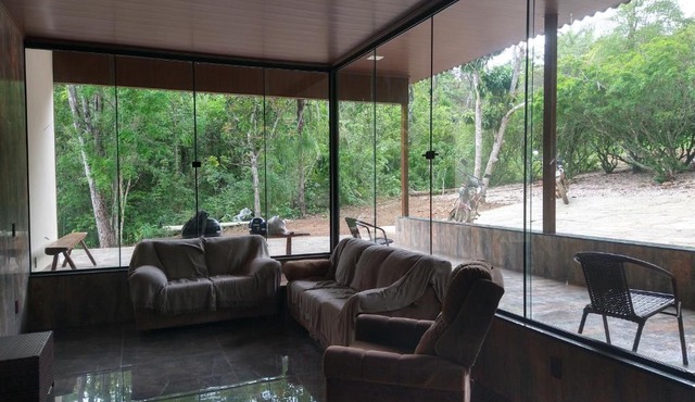 Casa em Chácara com acesso a Rio