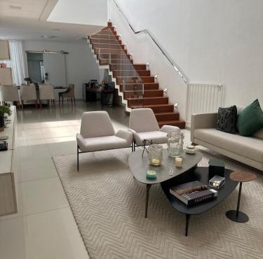 Casa em condomínio à beira do rio - 3 quartos